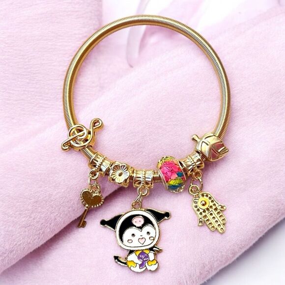 Kuromi Hamsa Key Gold Tone Stretch Charm Bracelet - Picture 1 of 2